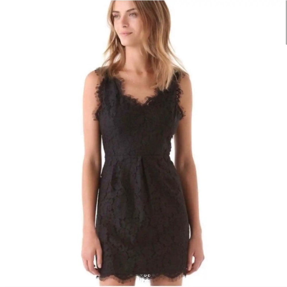 Joie black lace v-neck dress in size small